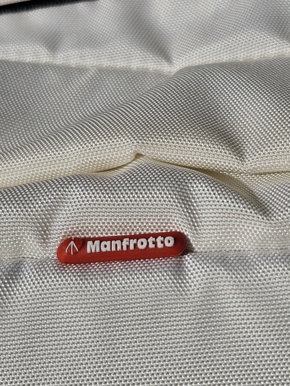 Manfrotto stylish cream